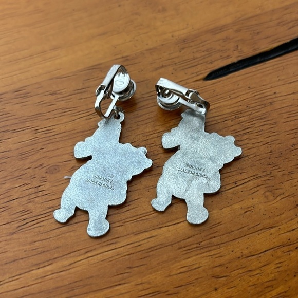 Vintage Winnie the Pooh Earrings - Picture 2 of 2